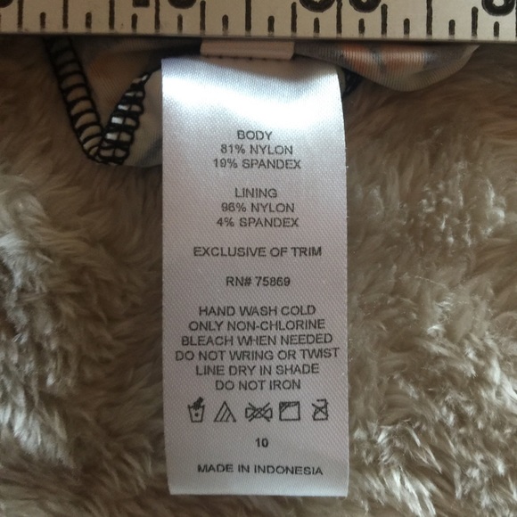 Ocean Dream Signature Underwire Tankini Top - Picture 13 of 13